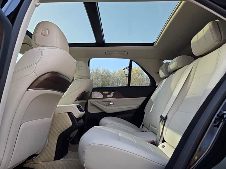 Фото 8 - Mercedes-Benz GLE-Class Hybrid