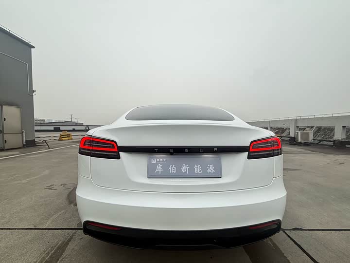 Фото 6 - Tesla Model S