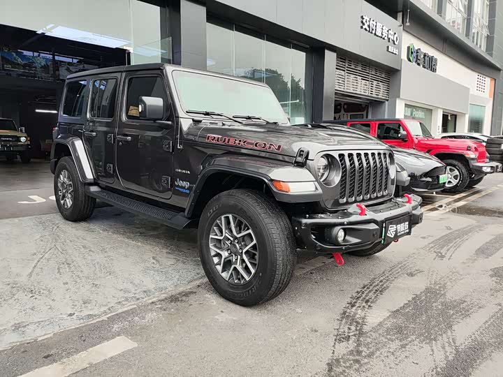Фото 3 - Jeep Wrangler Hybrid
