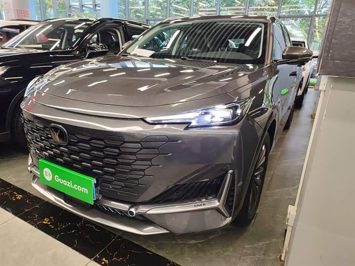 Фото 2 - Changan UNI-K