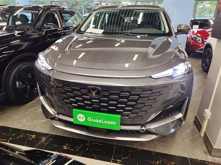 Фото 3 - Changan UNI-K