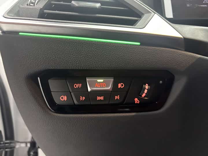 Фото 14 - BMW 3 Series