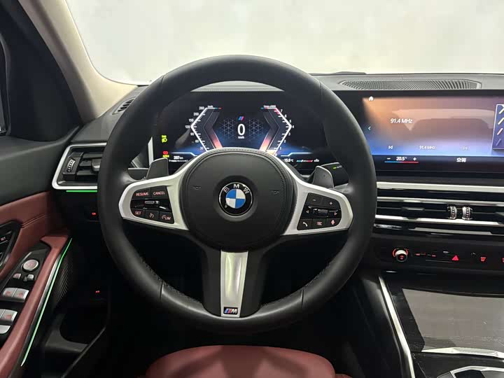 Фото 16 - BMW 3 Series