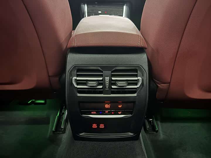 Фото 20 - BMW 3 Series