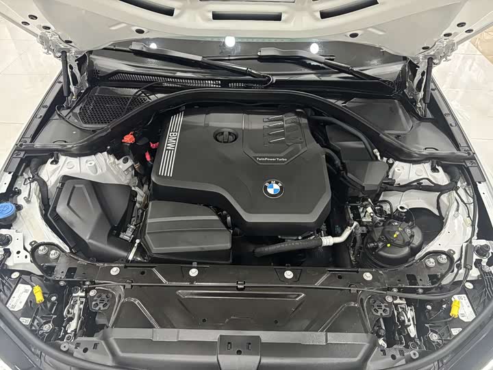 Фото 31 - BMW 3 Series