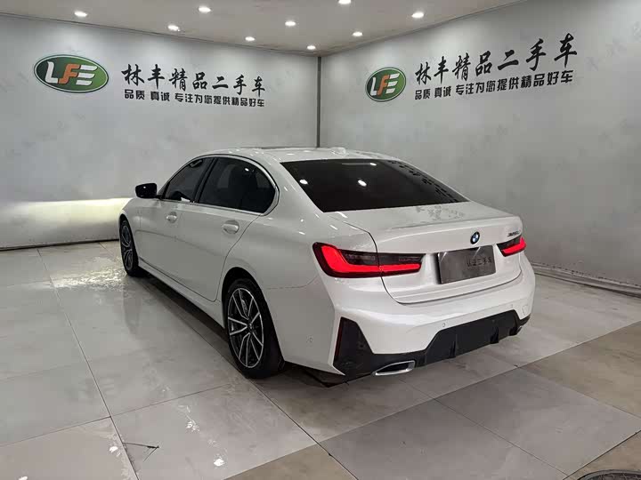 Фото 8 - BMW 3 Series