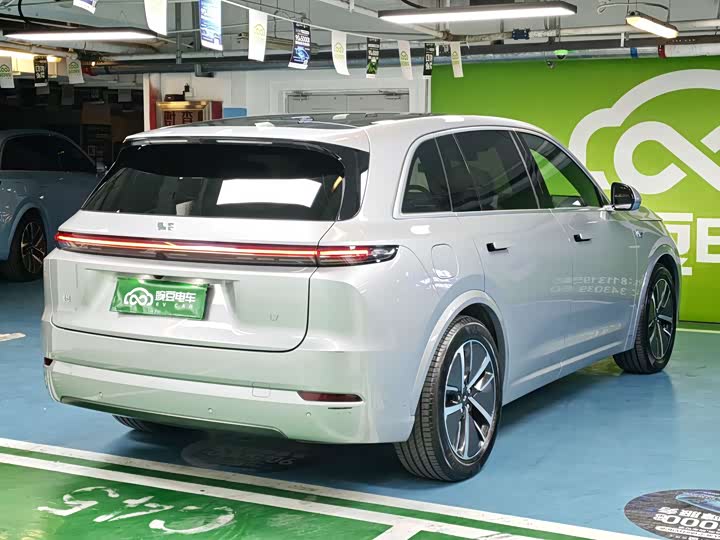 Фото 20 - LiXiang L7