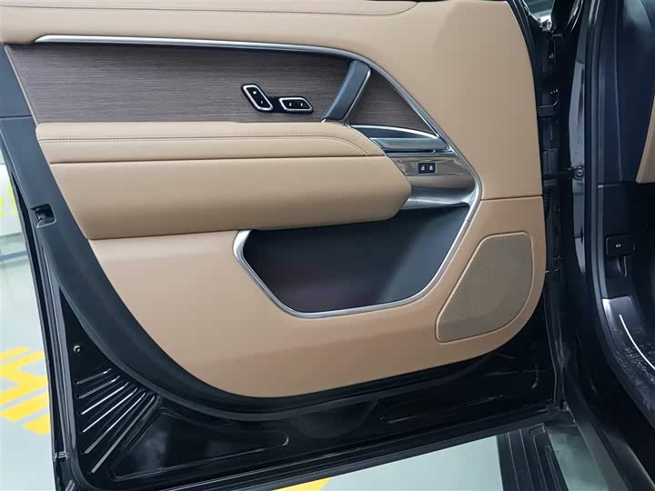 Фото 9 - Land Rover Range Rover