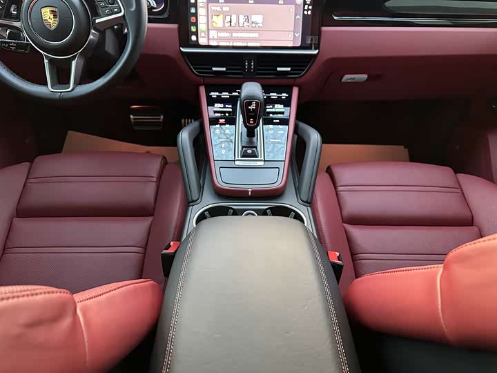 Фото 16 - Porsche Cayenne