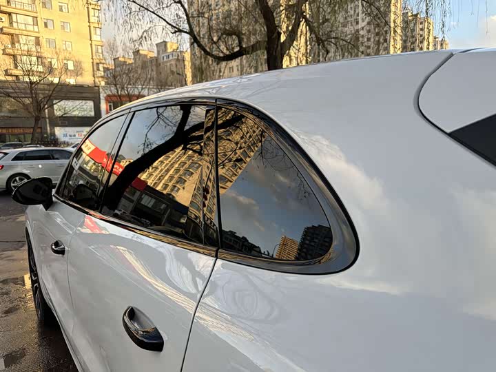 Фото 8 - Porsche Cayenne