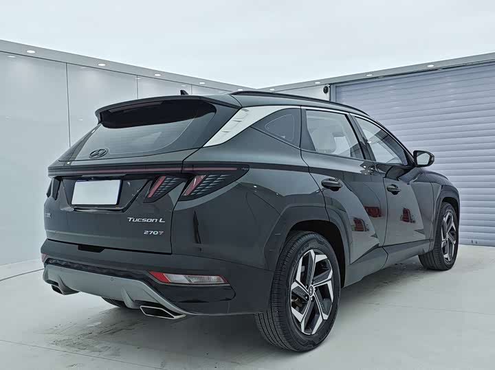 Фото 4 - Hyundai Tucson L