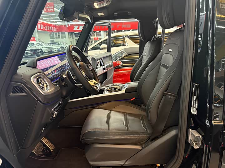 Фото 7 - Mercedes-Benz G-Class AMG