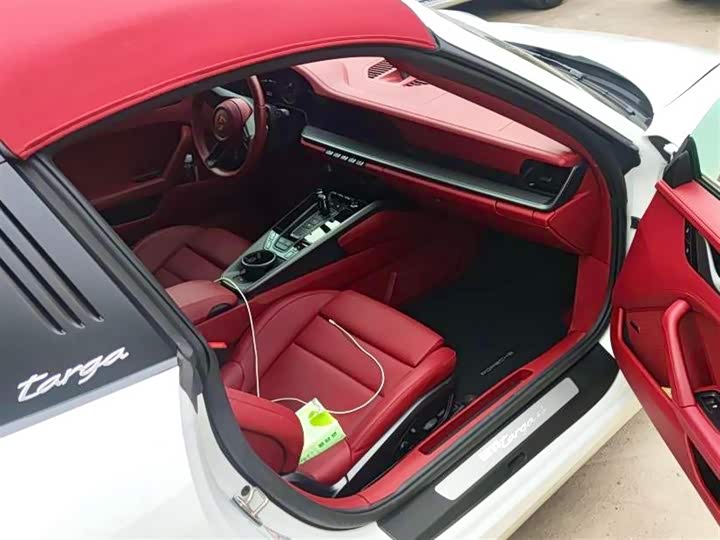 Фото 6 - Porsche 911