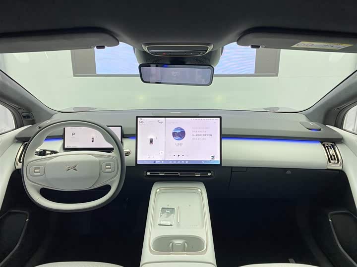 Фото 11 - XPeng F57