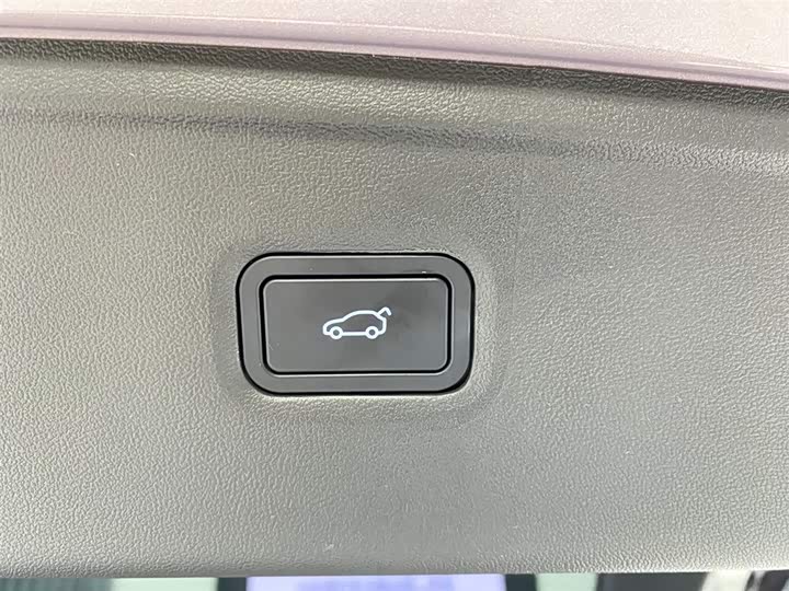 Фото 23 - XPeng F57