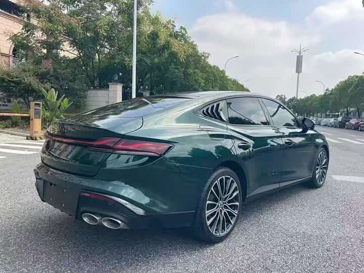 Фото 9 - MG Motor 7