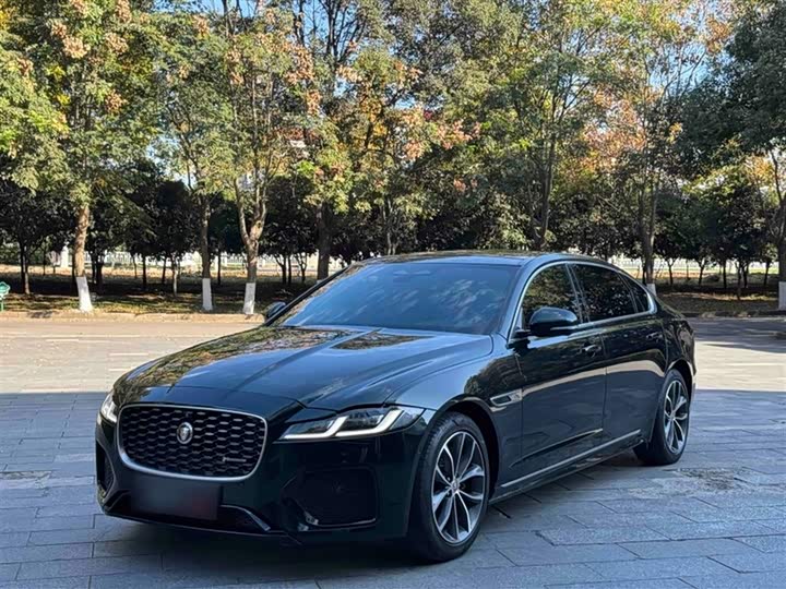 Фото 3 - Jaguar XF L