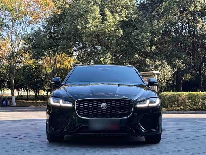 Фото 6 - Jaguar XF L