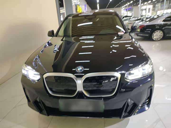 Фото 3 - BMW iX3