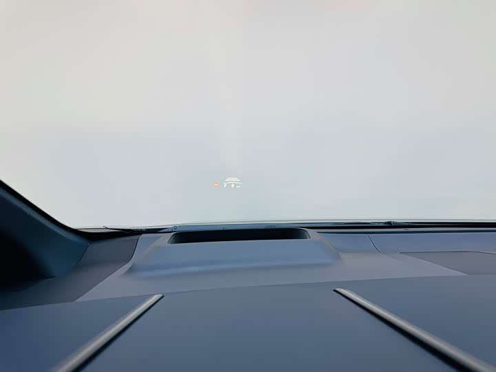 Фото 18 - Lexus LM