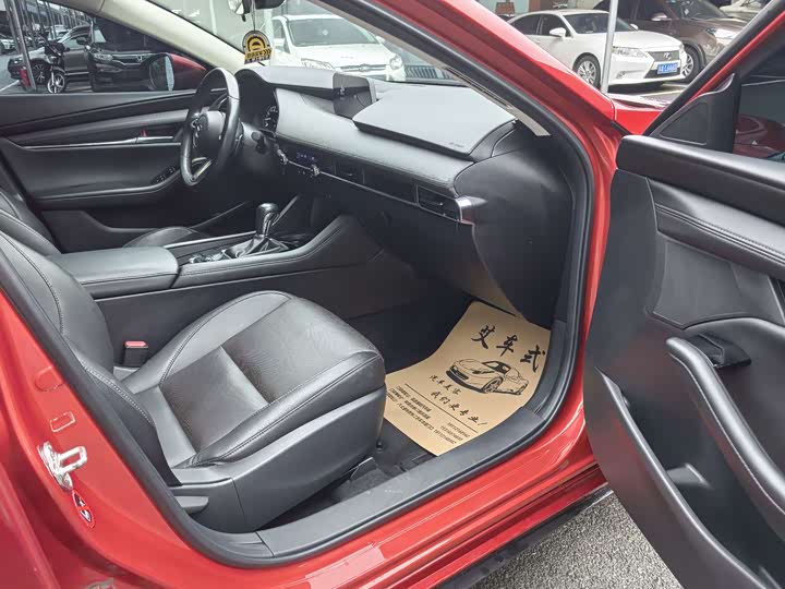 Фото 5 - Mazda 3 (Axela)