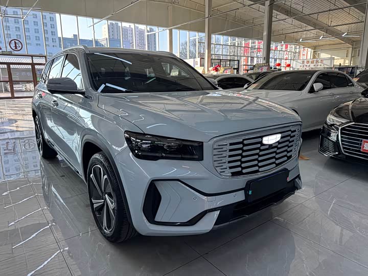 Фото 3 - Geely Monjaro