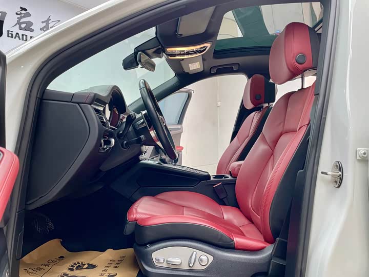 Фото 7 - Porsche Macan