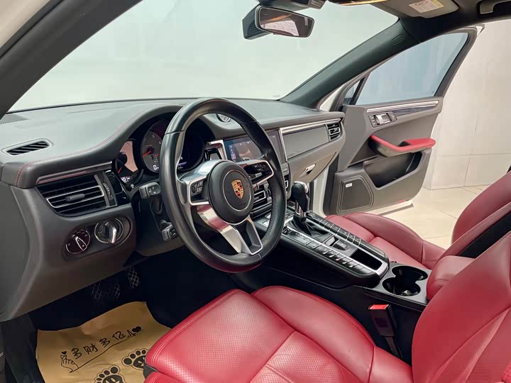 Фото 8 - Porsche Macan