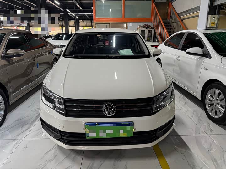 Фото 2 - Volkswagen Santana