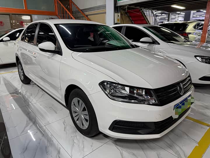 Фото 3 - Volkswagen Santana