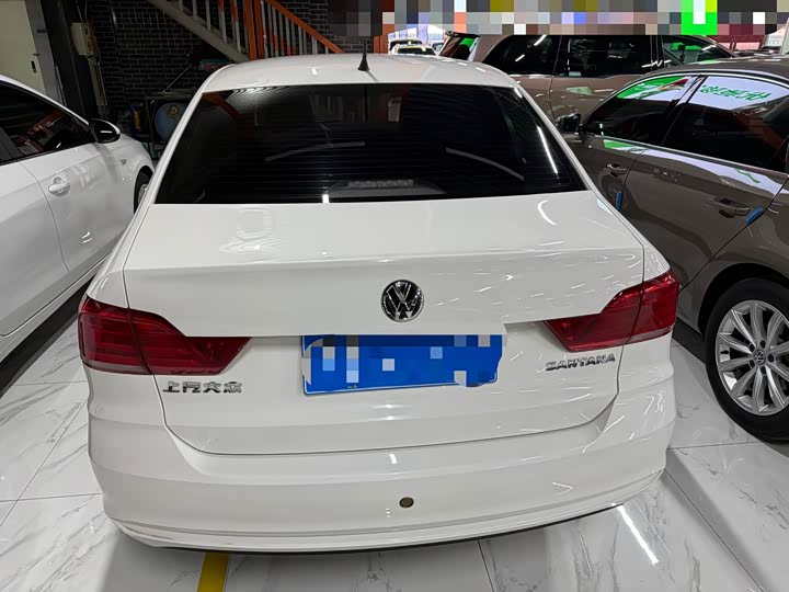 Фото 5 - Volkswagen Santana