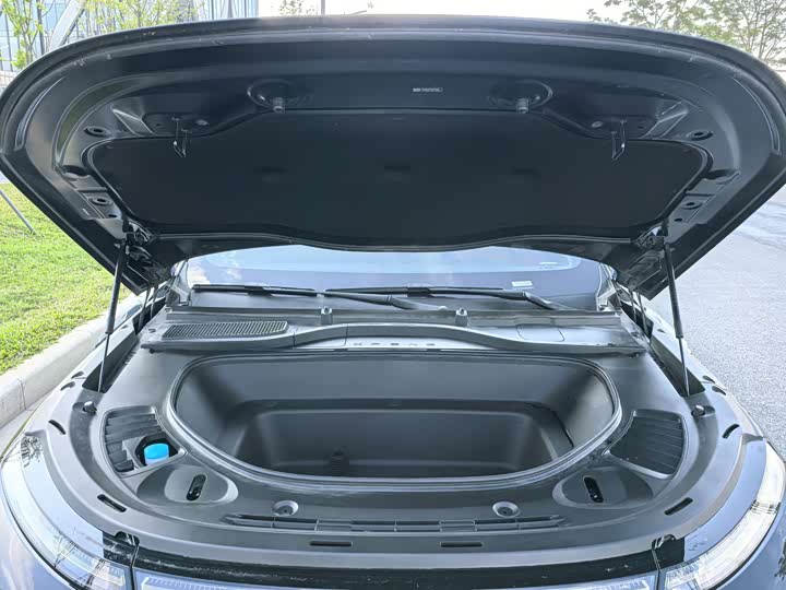 Фото 26 - XPeng G9