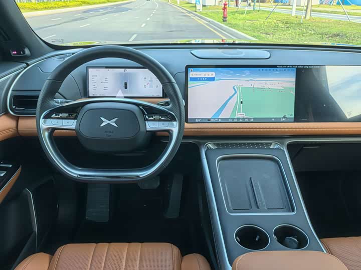 Фото 6 - XPeng G9