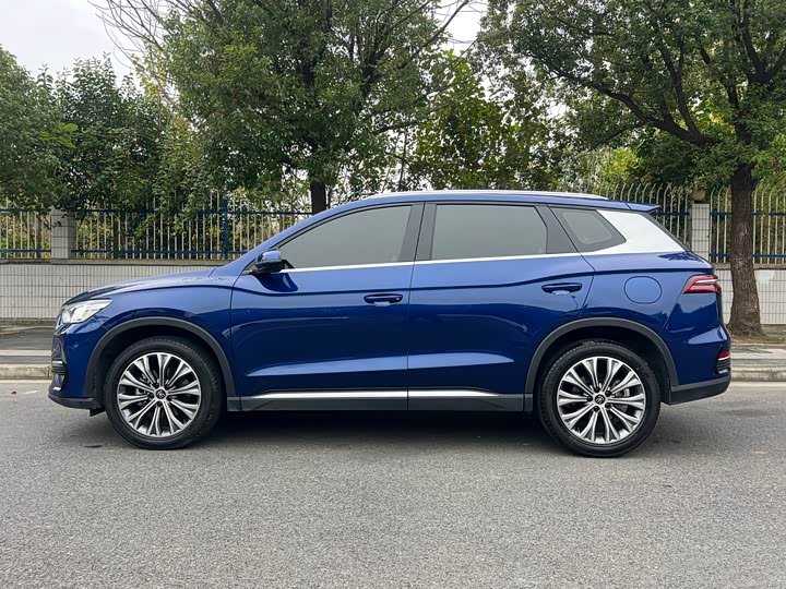 Фото 8 - BYD Song Pro Hybrid