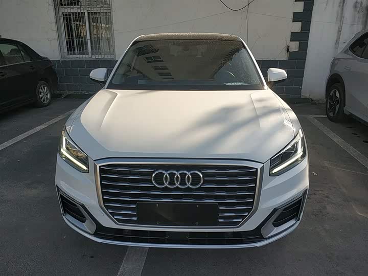 Фото 3 - Audi Q2L