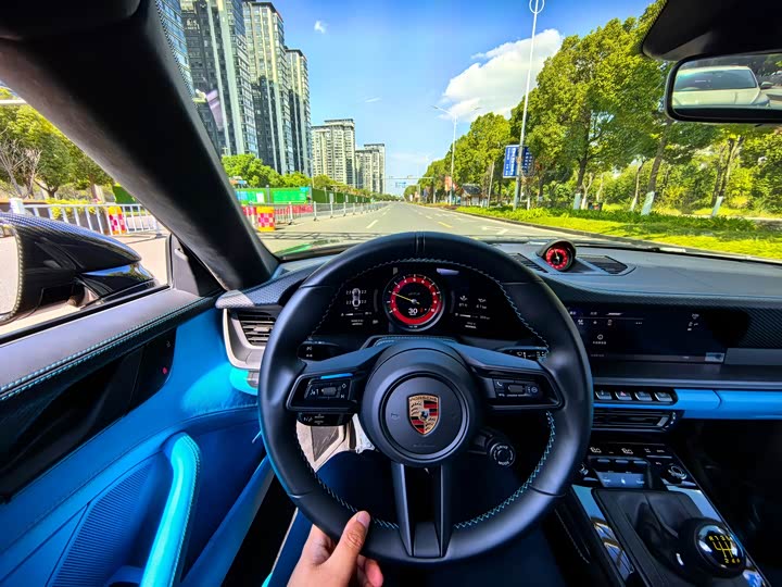 Фото 14 - Porsche 911