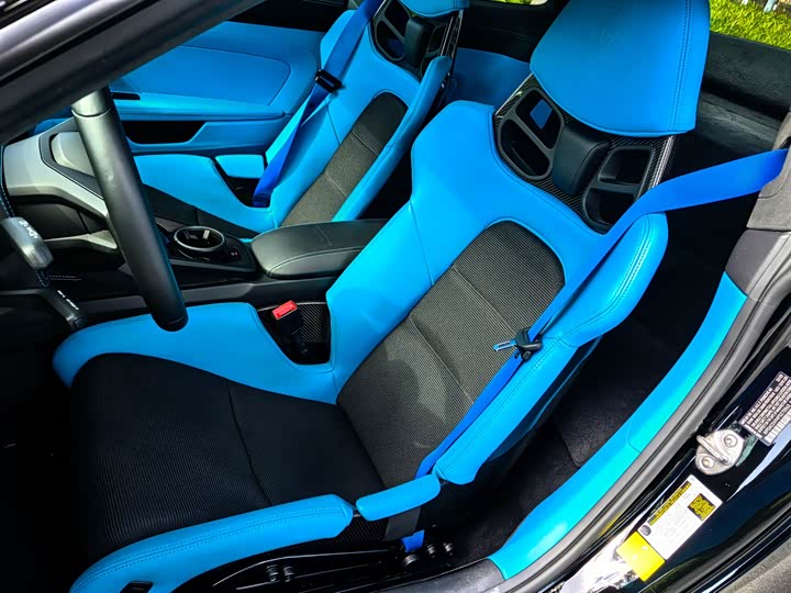 Фото 8 - Porsche 911