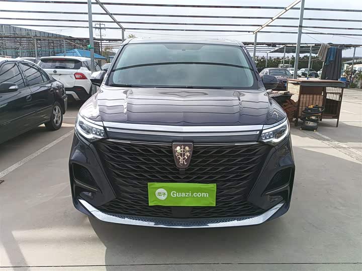 Фото 3 - Roewe iMax 8