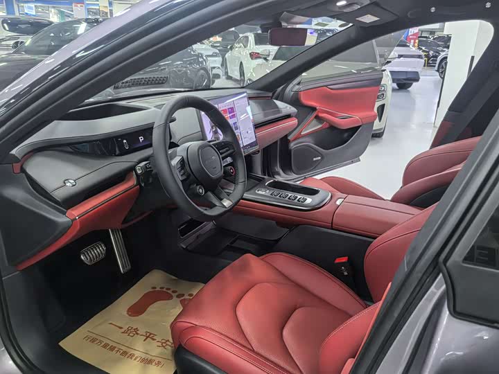 Фото 9 - Xiaomi SU7