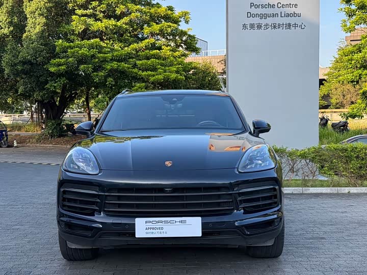 Фото 2 - Porsche Cayenne Hybrid