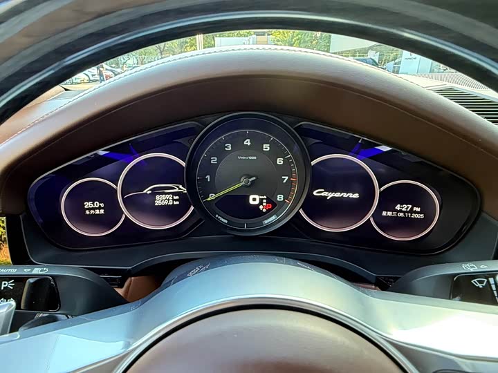 Фото 7 - Porsche Cayenne Hybrid