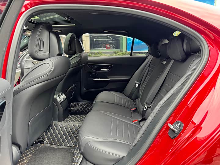 Фото 6 - Mercedes-Benz C-Class