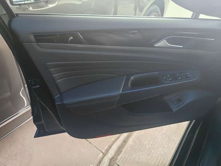 Фото 5 - Volkswagen Passat