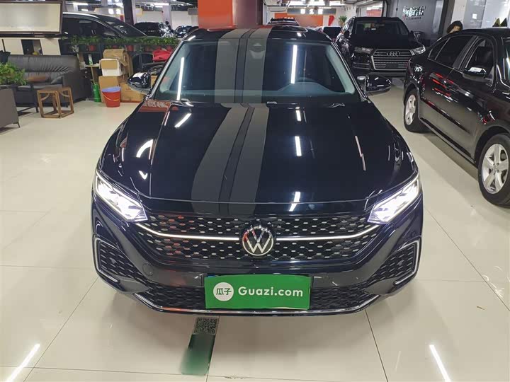 Фото 3 - Volkswagen Passat