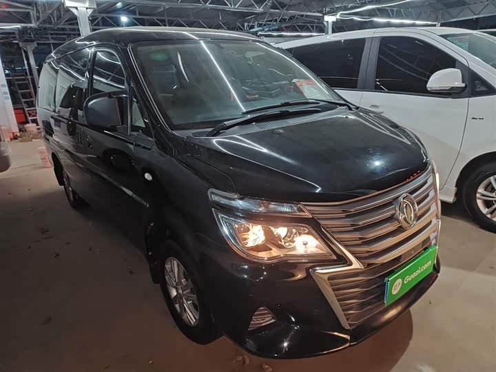Фото 4 - Dongfeng Forthing Lingzhi M5