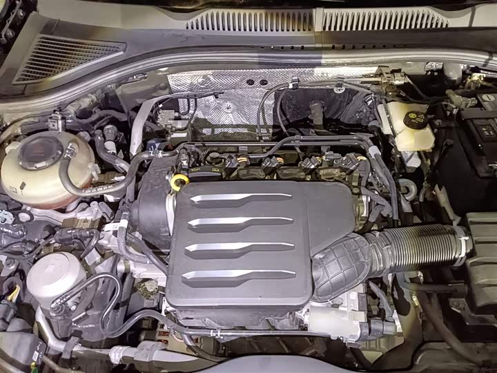 Фото 11 - Volkswagen Lavida