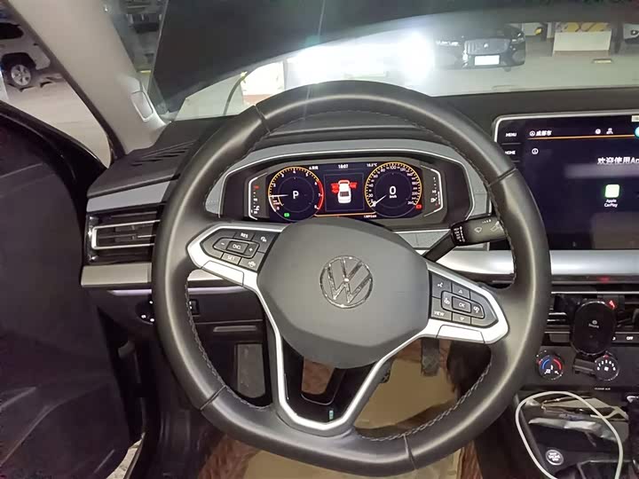 Фото 3 - Volkswagen Lavida