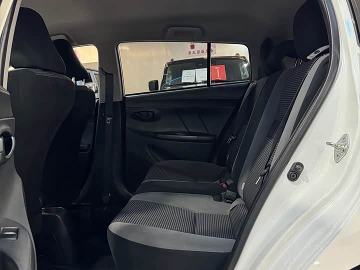 Фото 5 - Toyota Vios FS