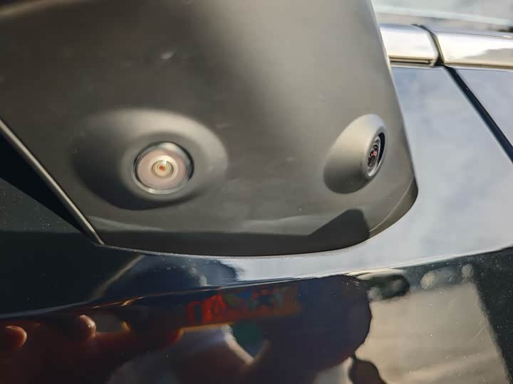 Фото 30 - Maxus G90