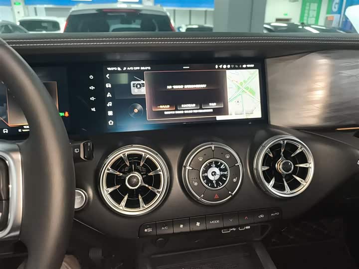 Фото 13 - Tank 300